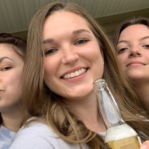 Meet your Posher, Casey